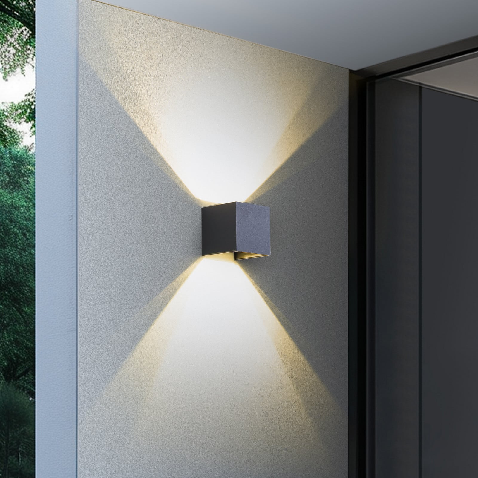 Aplique LED para exterior Dara Smart, gris, CCT RGB, Tuya - Lindby - Balcón - Moderno - Aluminio - De superficie