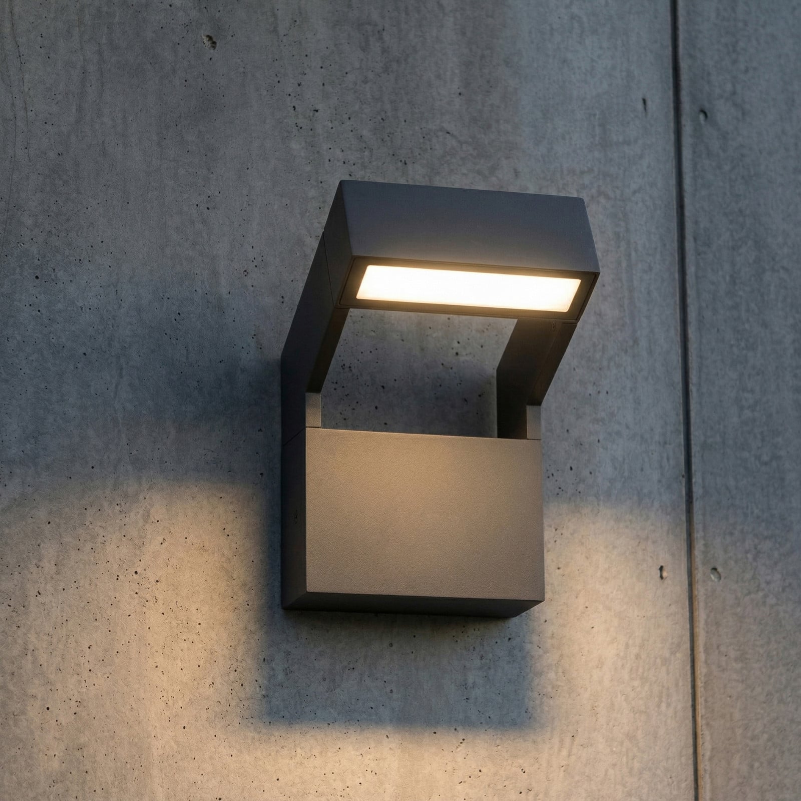 Aplique LED para exterior Kovato, gris oscuro, IP65 - Arcchio - Moderno - Metal - Angular