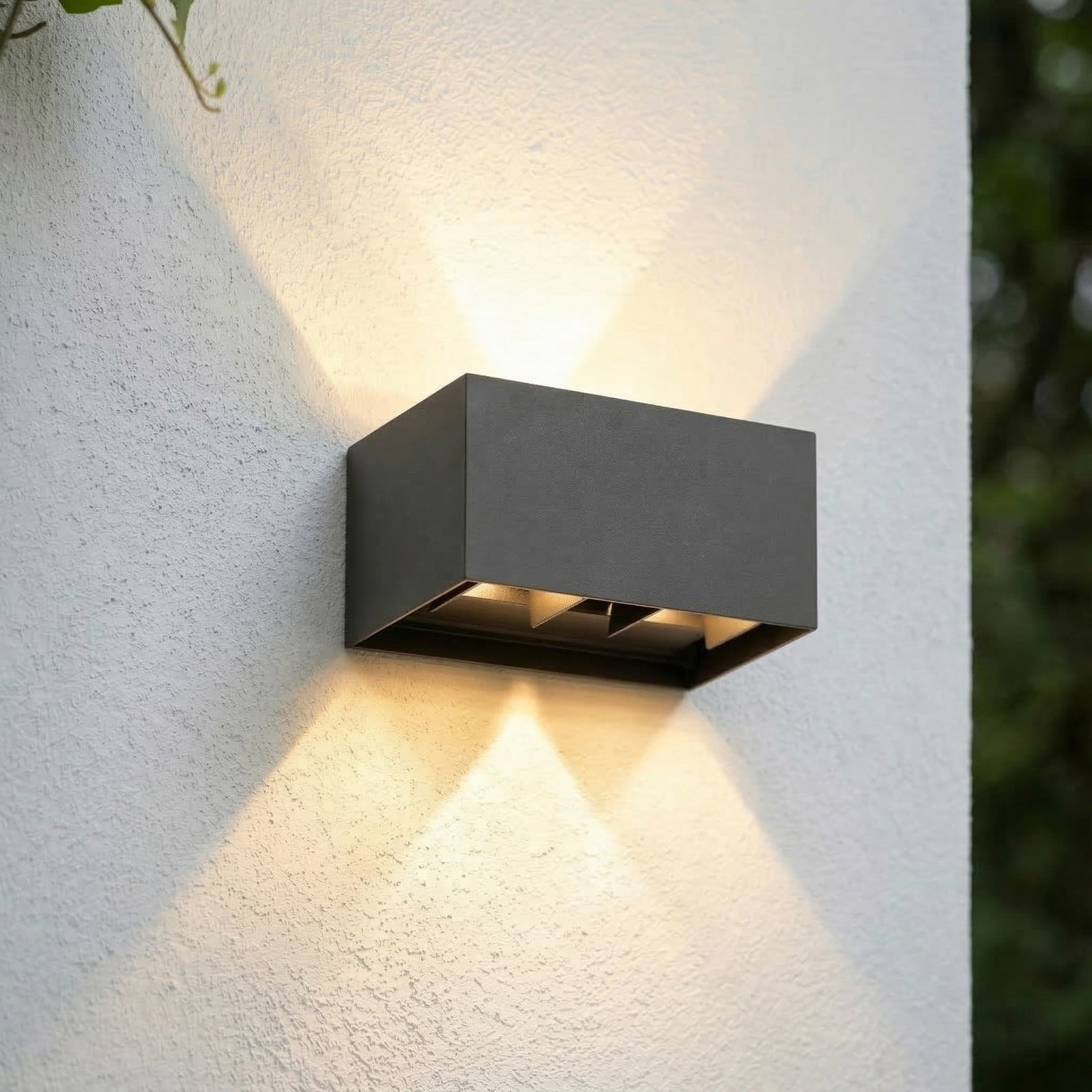 Aplique LED para exterior Nivar, negro, 4 luces, 20 cm, IP54 - Lindby - Terraza - Moderno - Aluminio - Angular