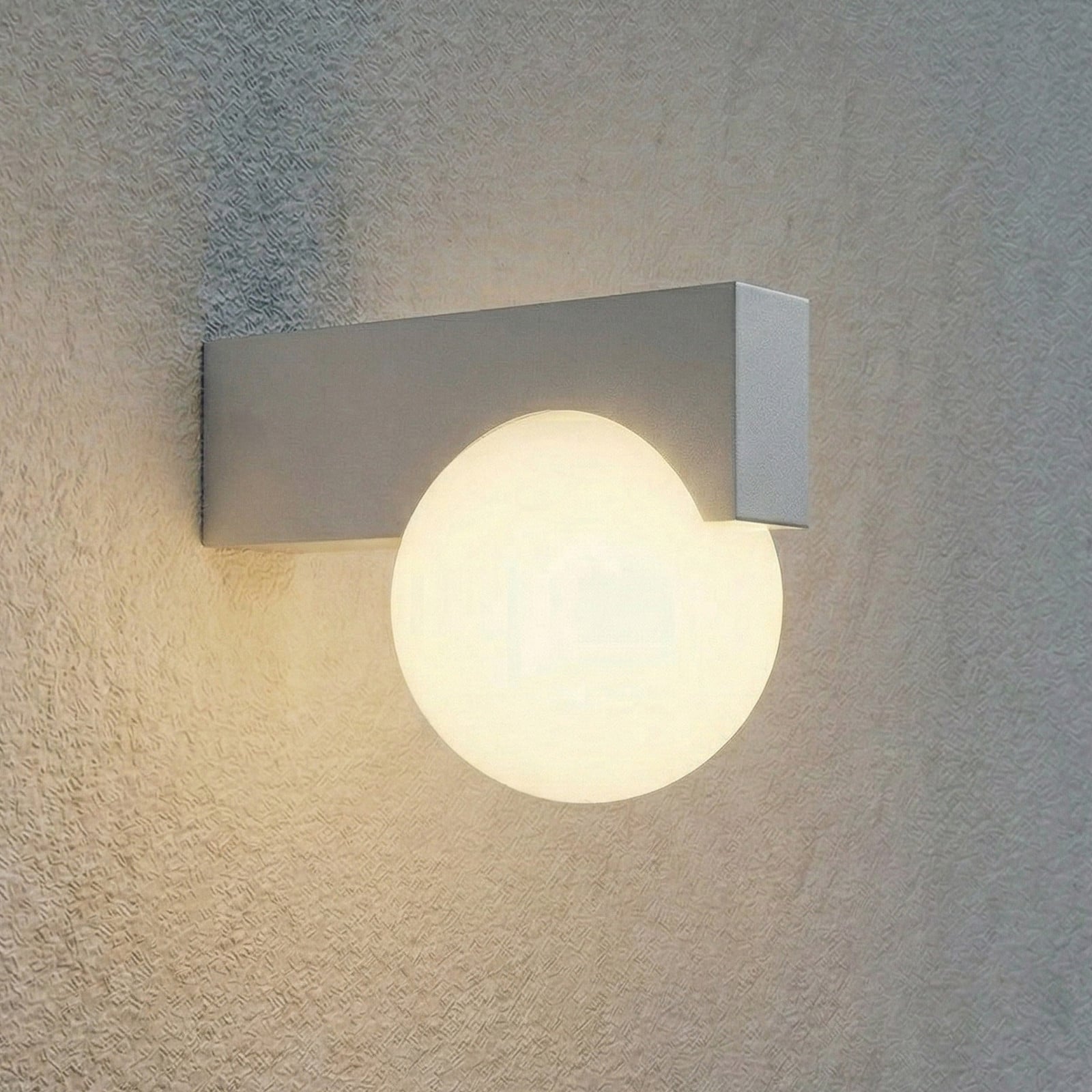 Aplique LED para exterior Vijon, gris claro, CCT, IP44 - Lucande - Moderno - Aluminio - Angular