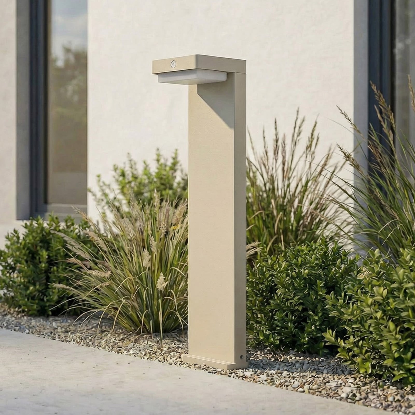 Baliza LED solar de pie Eleazar, beige, aluminio, sensor - Lindby - Terraza