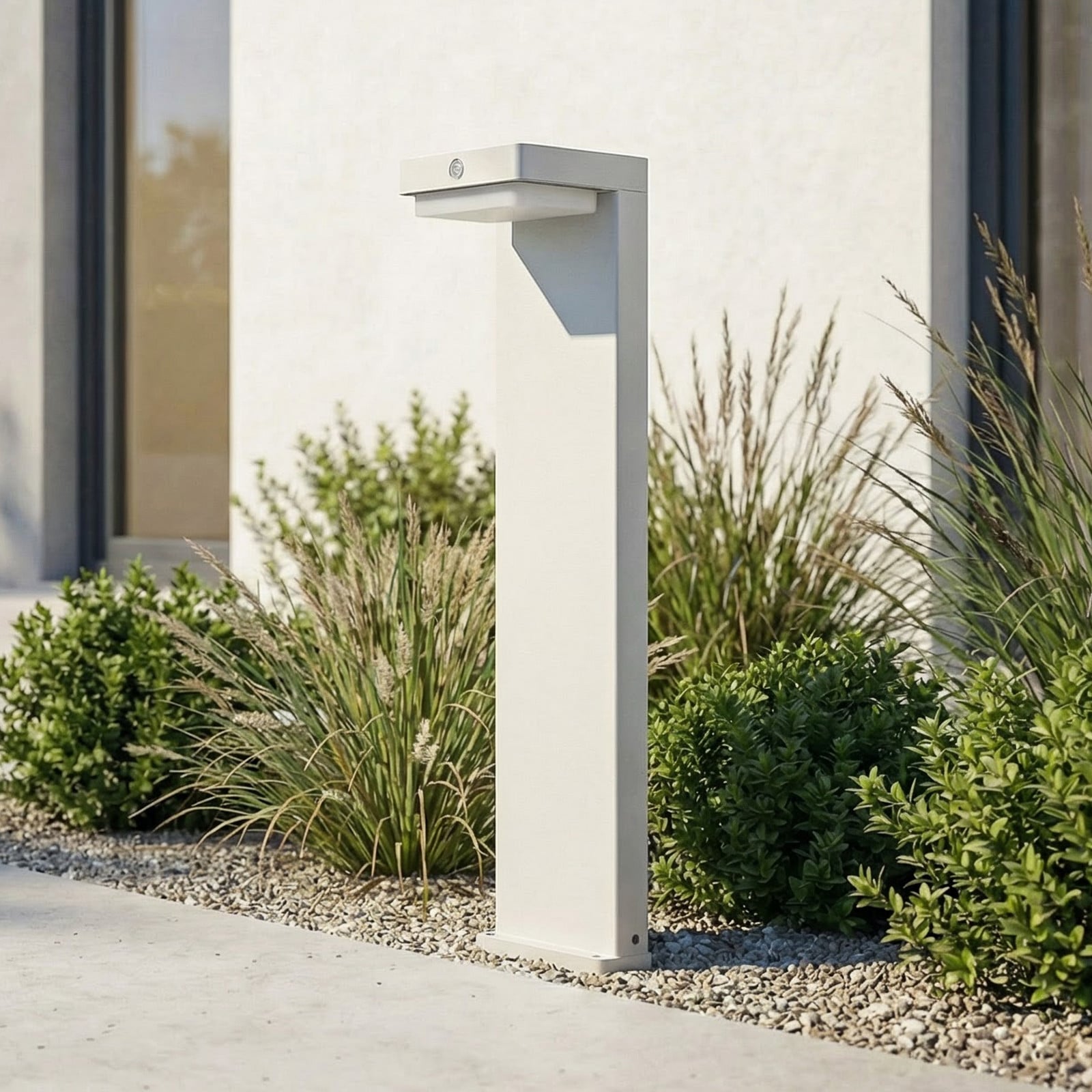 Baliza LED solar de pie Eleazar, blanca, aluminio, sensor - Lindby - Terraza
