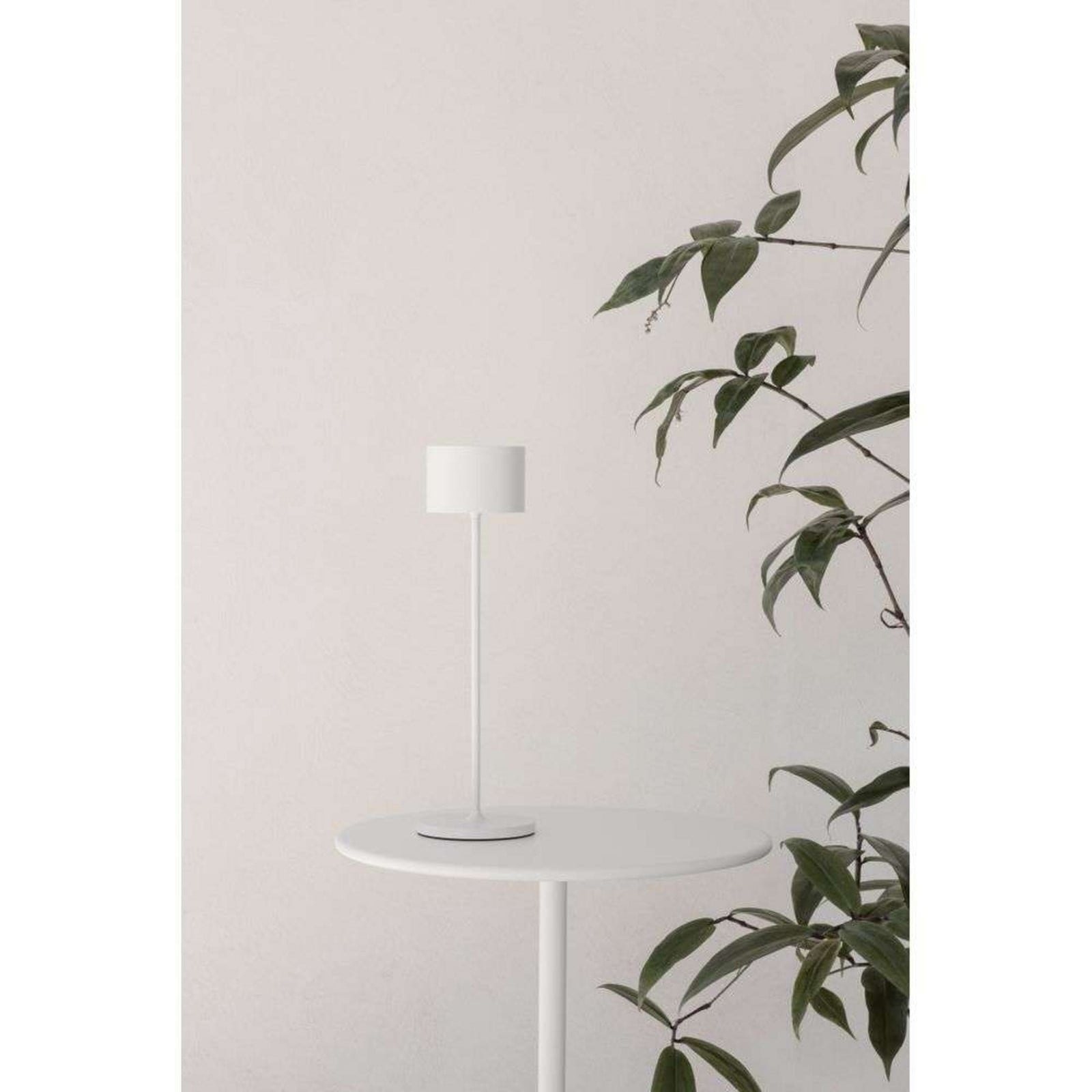 Farol Portable Lámpara de Sobremesa Blanco - Blomus - Terraza - Aluminio