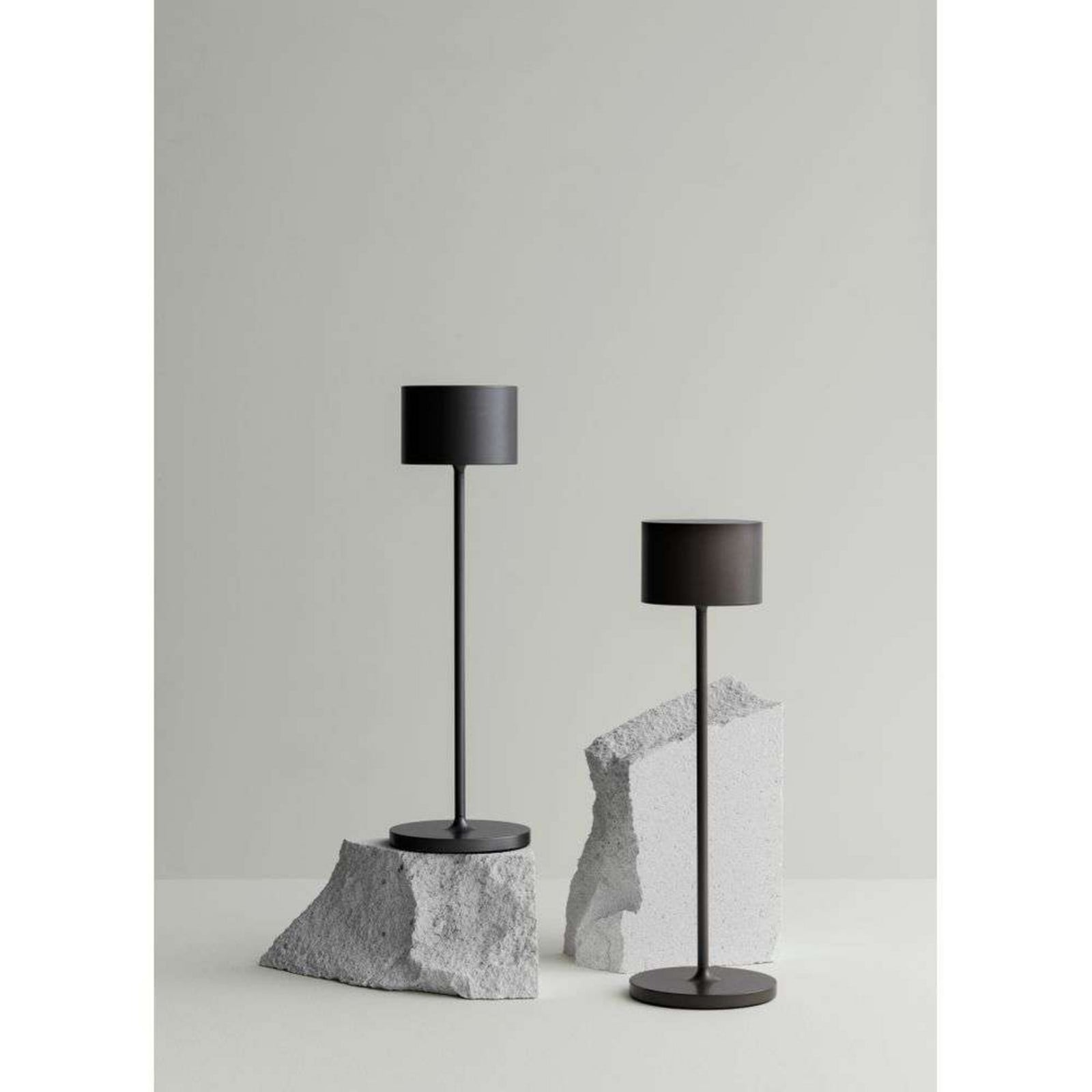Farol Portable Lámpara de Sobremesa Gunmetal/Metallic - Blomus - Terraza - Aluminio