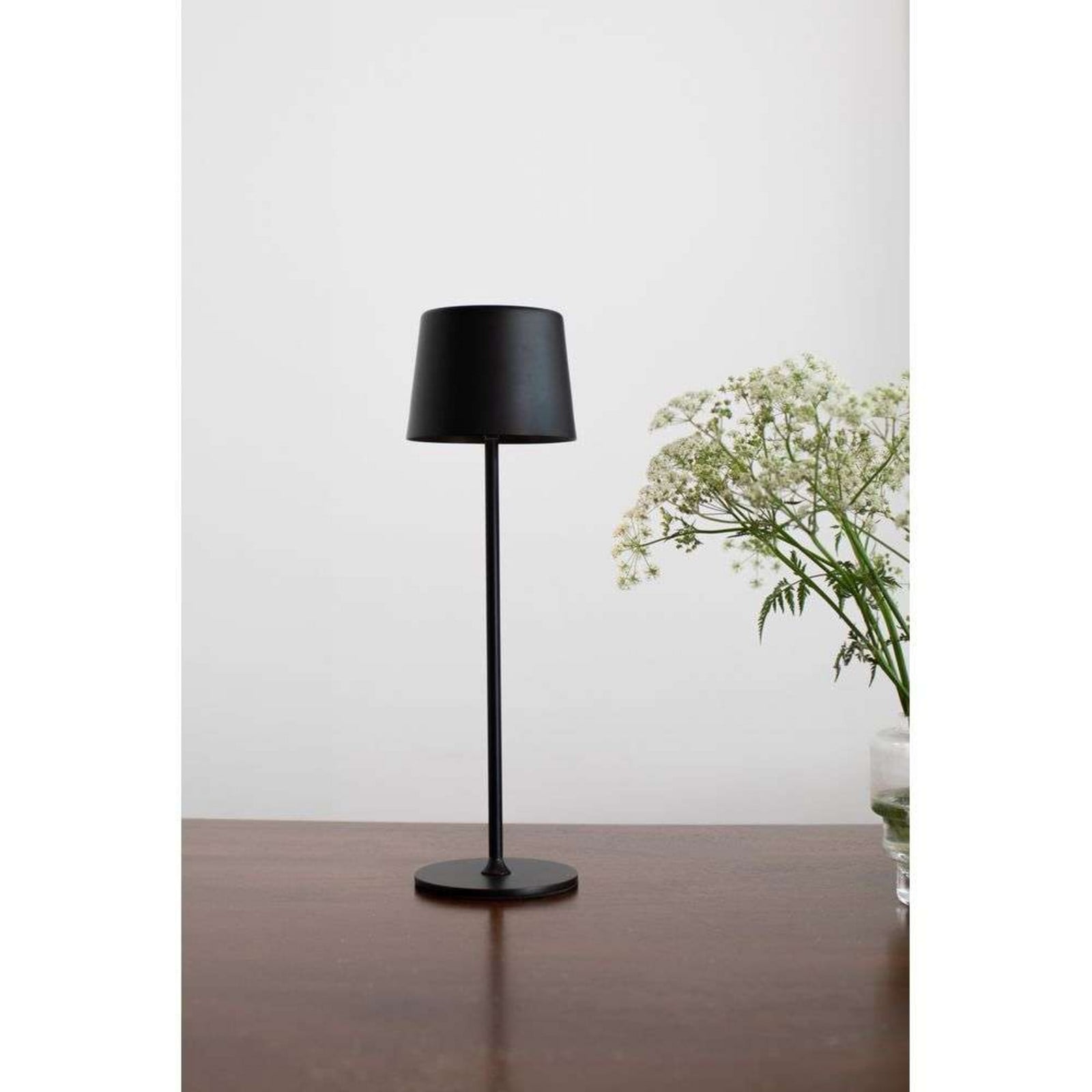 Fiore Portable Lámpara de Sobremesa IP44 Matt Black - Markslöjd - Terraza - Metal