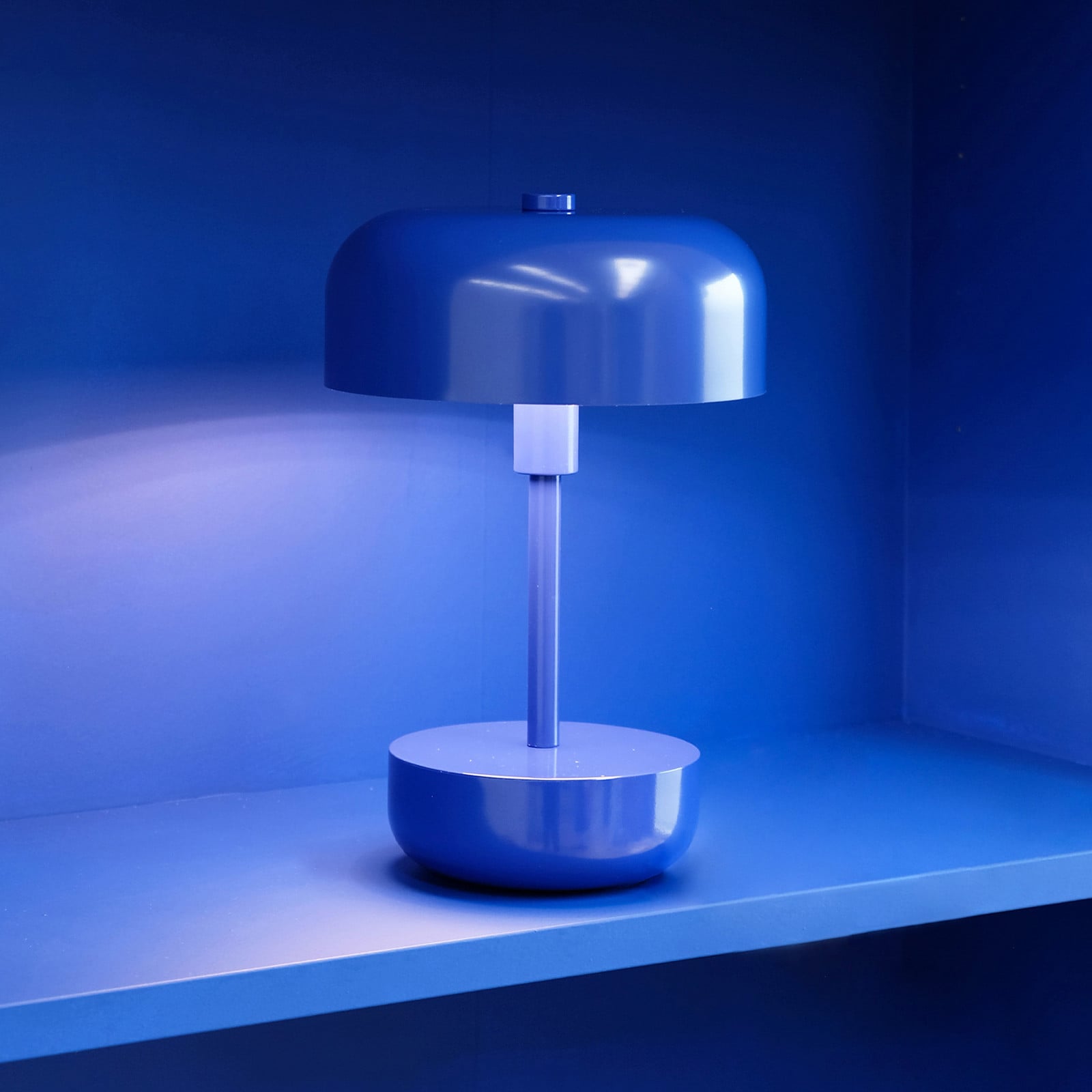 Haipot LED Portable Lámpara de Sobremesa Blue - Dyberg Larsen - Sala de estar / salón - Moderno - Metal - Con pantalla