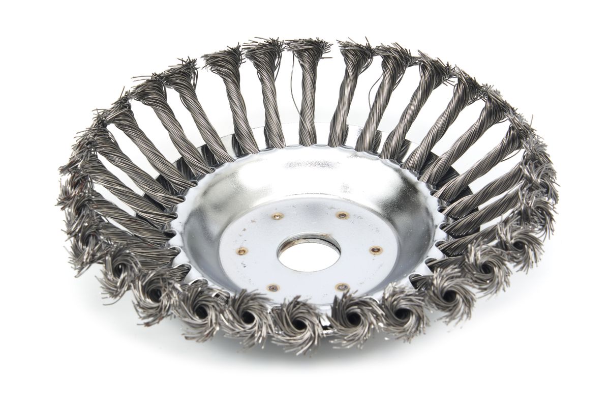 HBM 200 mm. Cepillo de malezas para la desbrozadora