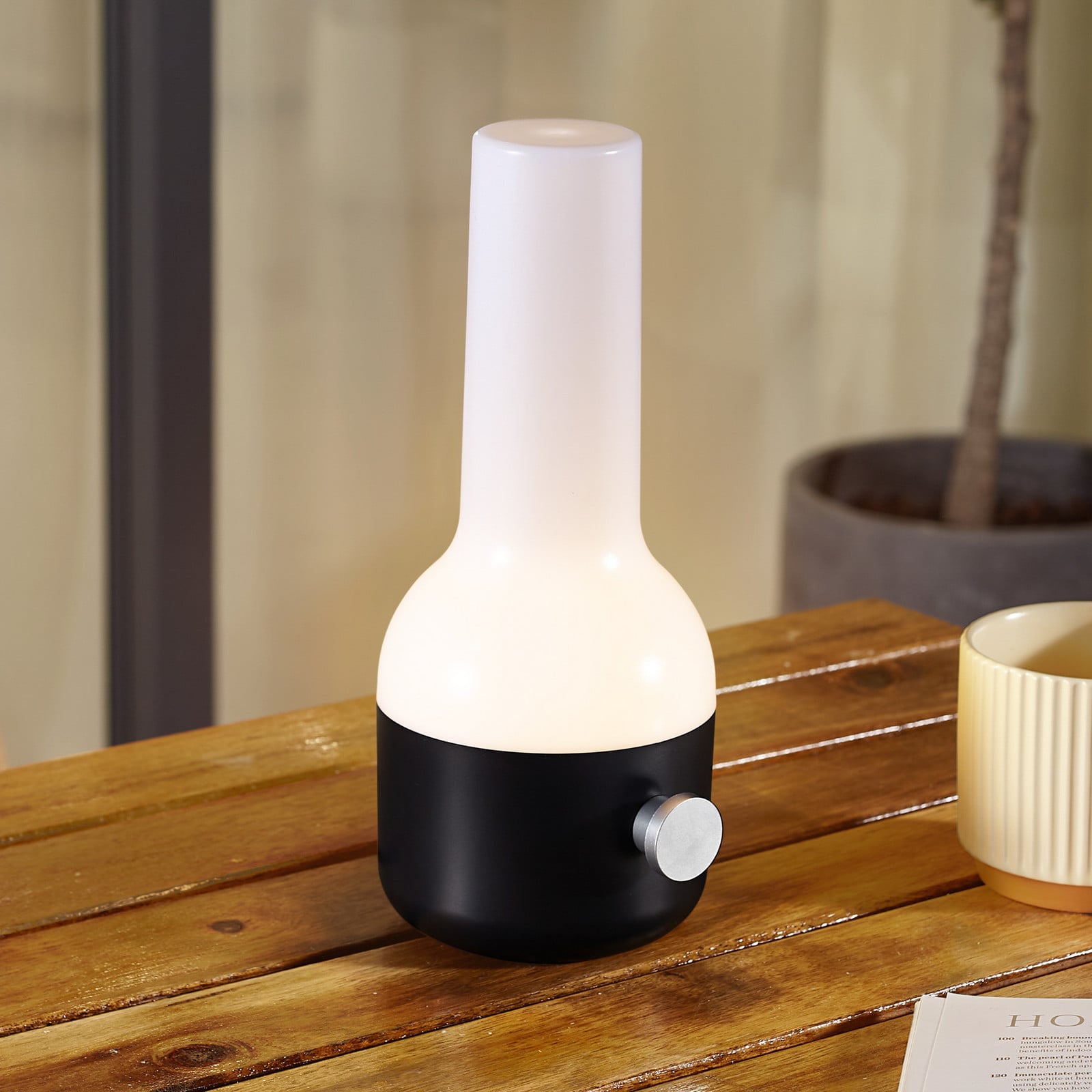 Isaline Portable Lámpara de Sobremesa Dim. IP44 Negro - Lindby - Terraza - Moderno - Plástico