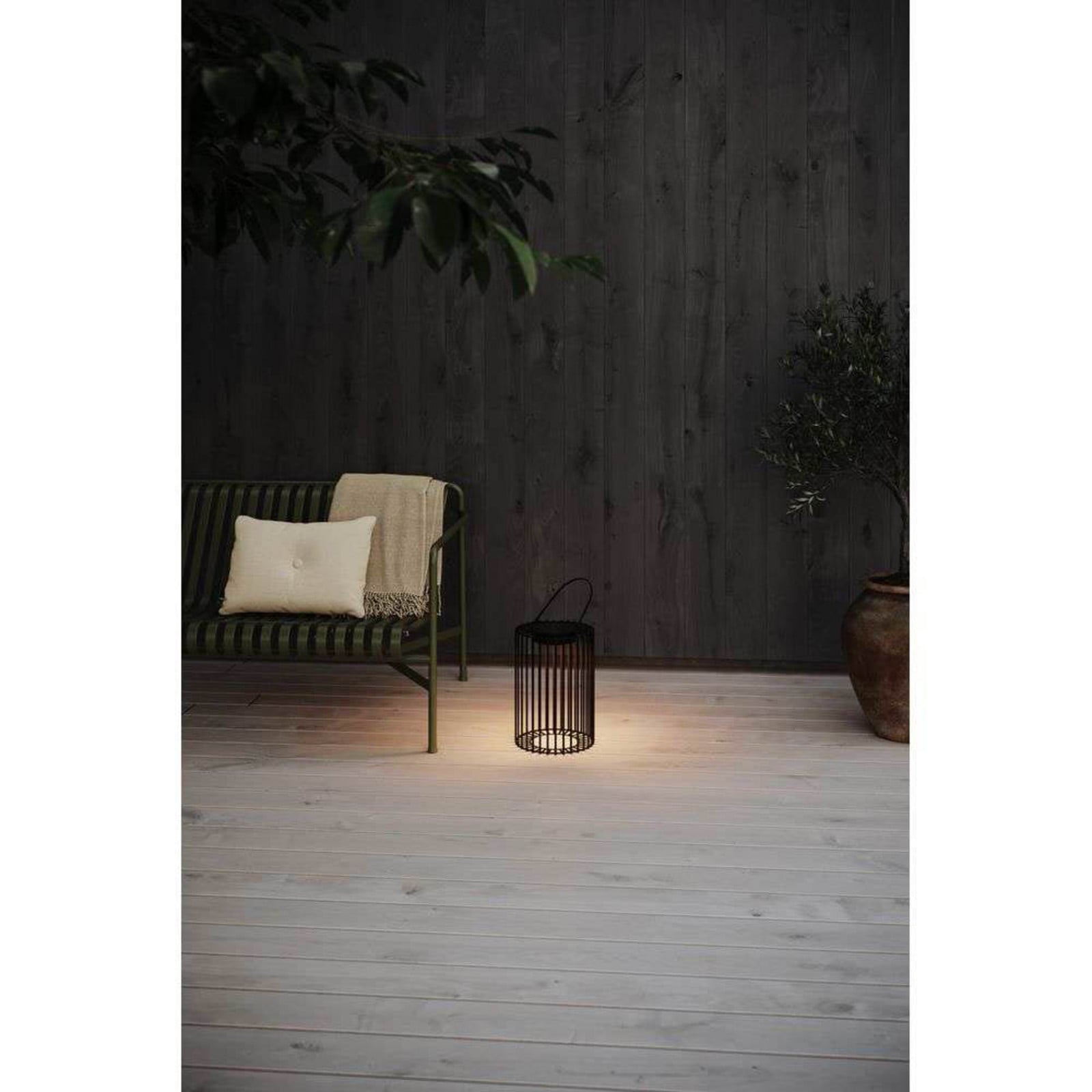 Lámpara de exterior Cavia Solar, IP44, negra - Markslöjd - Terraza - Metal - Farol