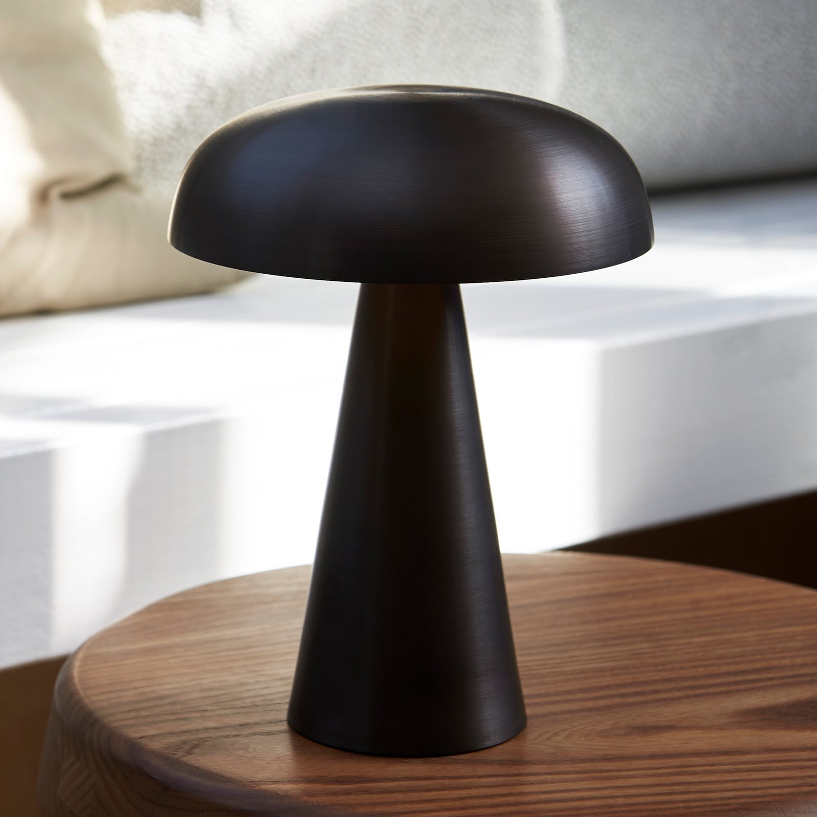 Lámpara de mesa portátil Como SC53 negra - &Tradition - Sala de estar / salón - Diseño - Metal - Con pantalla