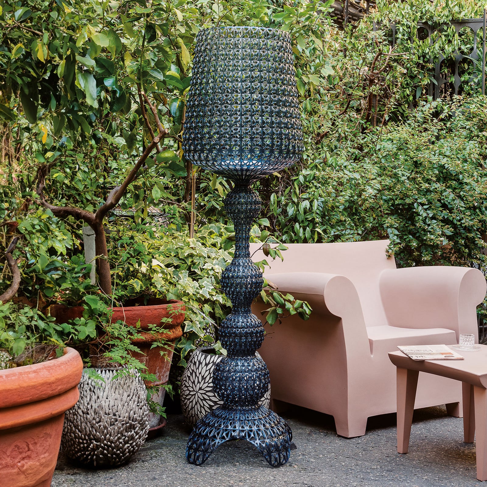 Lámpara de pie Kabuki Outdoor negra - Kartell - Diseño - Plástico - Con pantalla