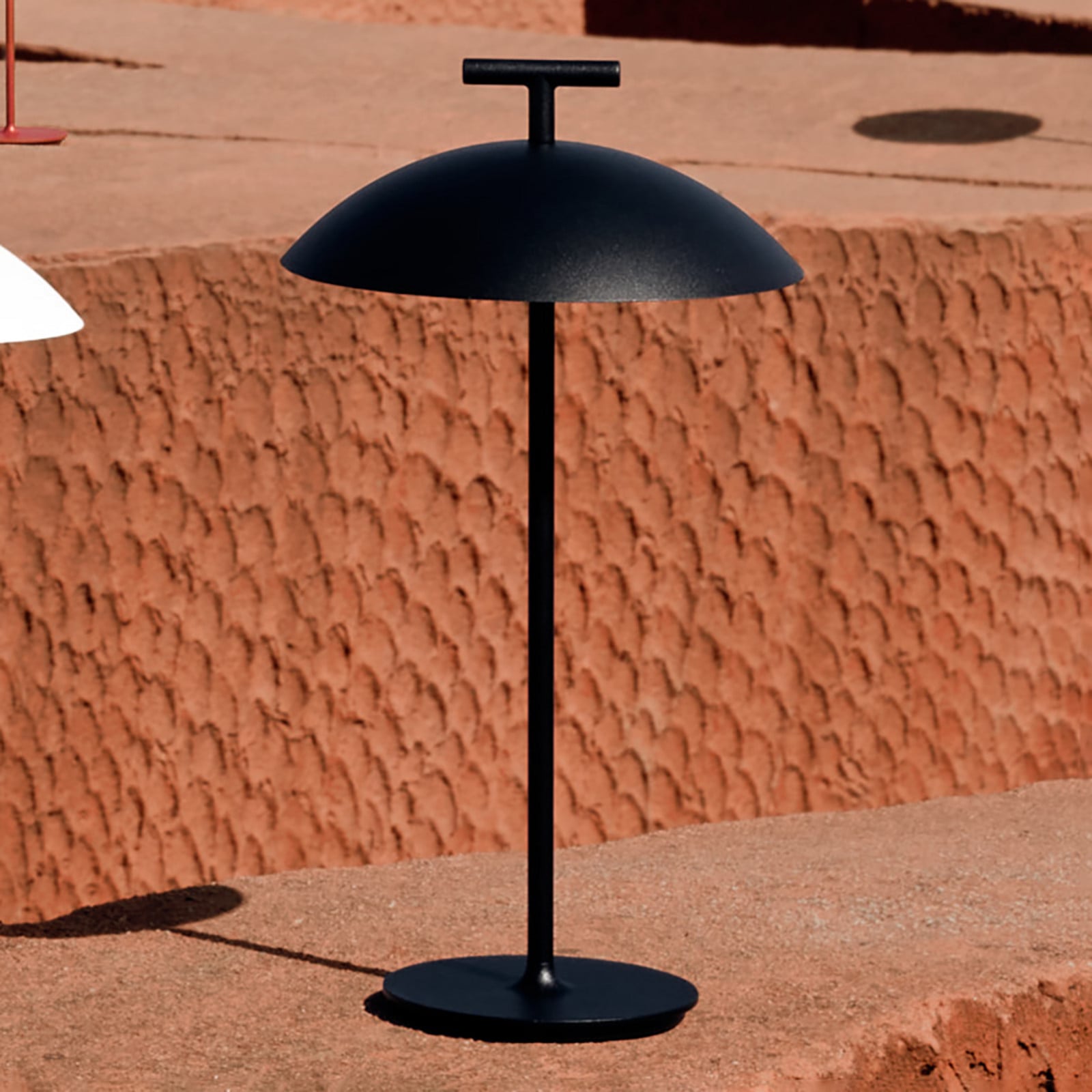 Mini Geen-A Portable Lámpara de Sobremesa Black - Kartell - Sala de estar / salón - Diseño - Metal - Con pantalla