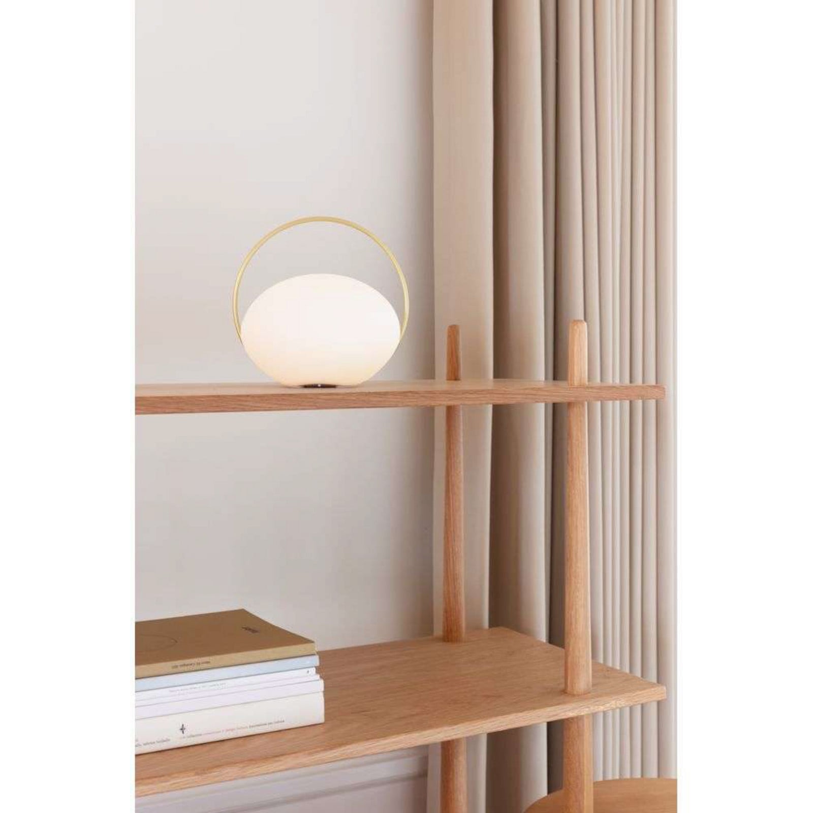 Orbit V2 Portable Lámpara de Sobremesa White - UMAGE - Sala de estar / salón - Metal